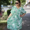 Kép 3/3 - Plus size zöld mintás ruha