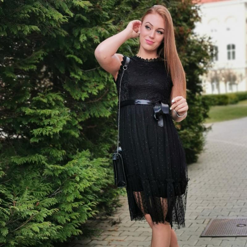 LARA fekete alkalmi ruha